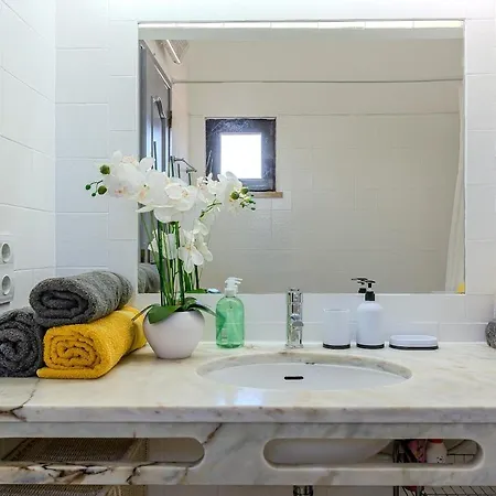 公寓 Floor Inspiring View Pool Nearby 阿尔布费拉